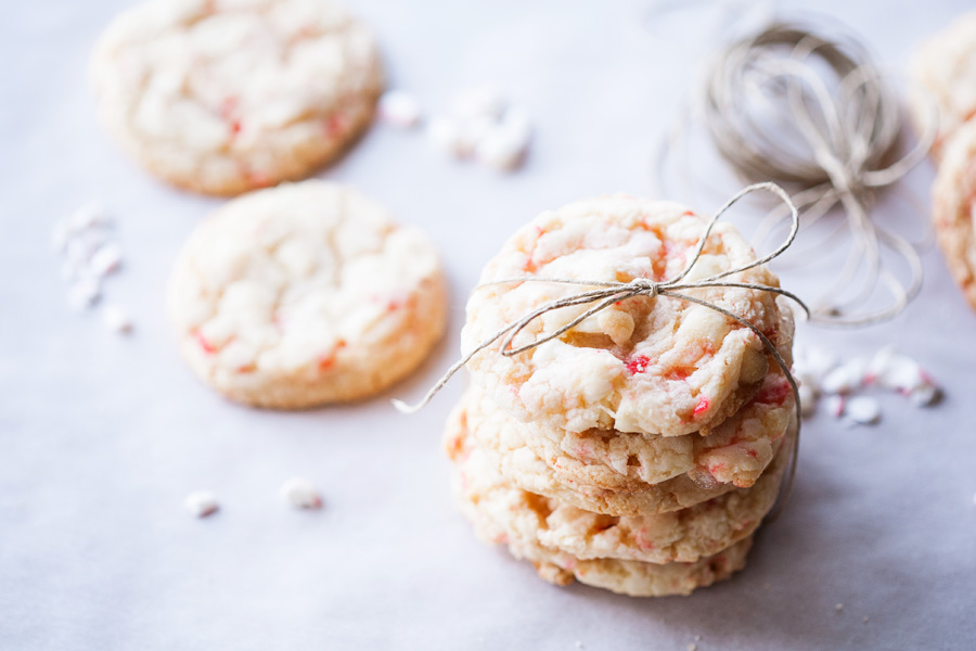 White Chocolate Candy Cane Drop Cookies, Christmas Cookies, Peppermint Cookies, White Chocolate Peppermint Cookies, Christmas cookies recipes, the best Christmas cookies