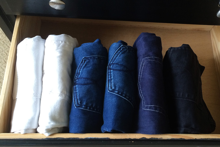 Do you know how to fold and store your jeans so you can tell at a glance exactly what you have? Learn the KonMari method of organization for your clothes and make laundry FUN!