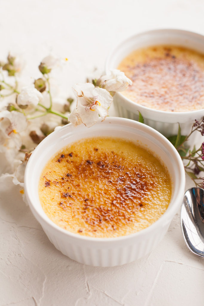 Tutorial for Classic Creme Brulee.